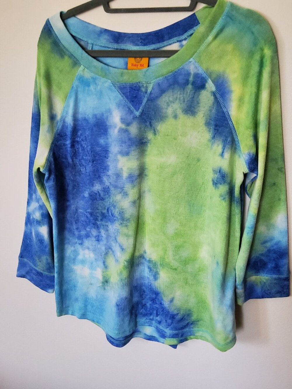 Ruby Rd blue and lime tie-dye knit top size M